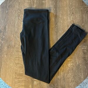 Lululemon Wunder Under Leggings, Size 8